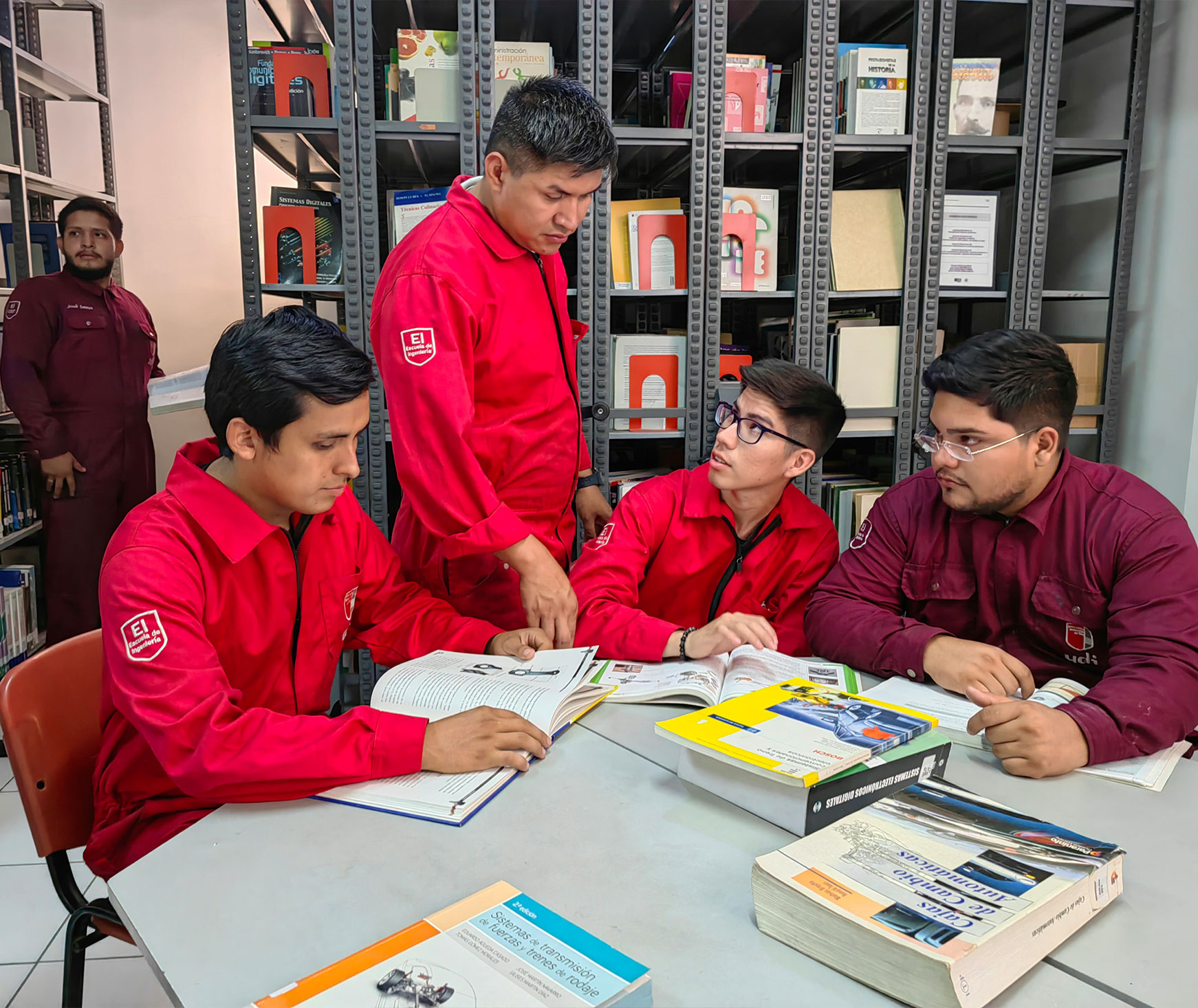 Estudiantes en actividades